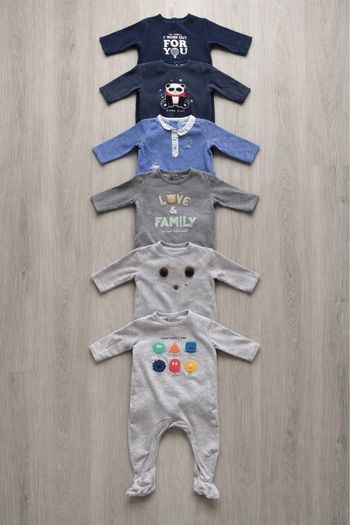 Lot de 6 pyjamas garçon , Taille 6 mois