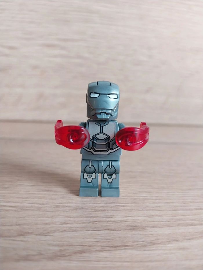 Figurine type lego Iron Man Marvel