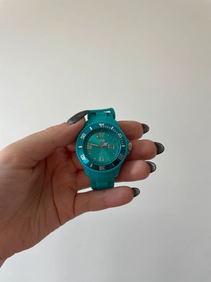 Ice Swatch bleu