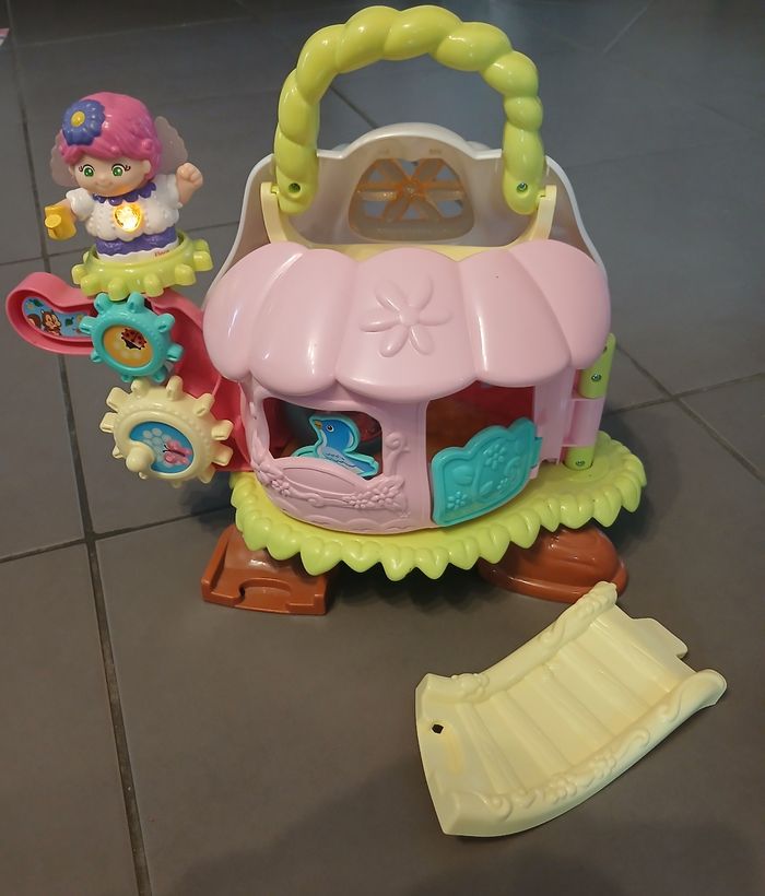 Tut tut copain la maison magique des fées - photo numéro 5