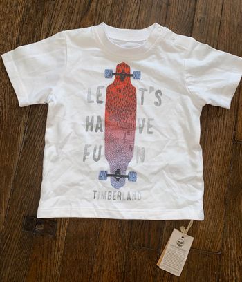 Tshirt timberland 12 mois Neuf avec étiquette