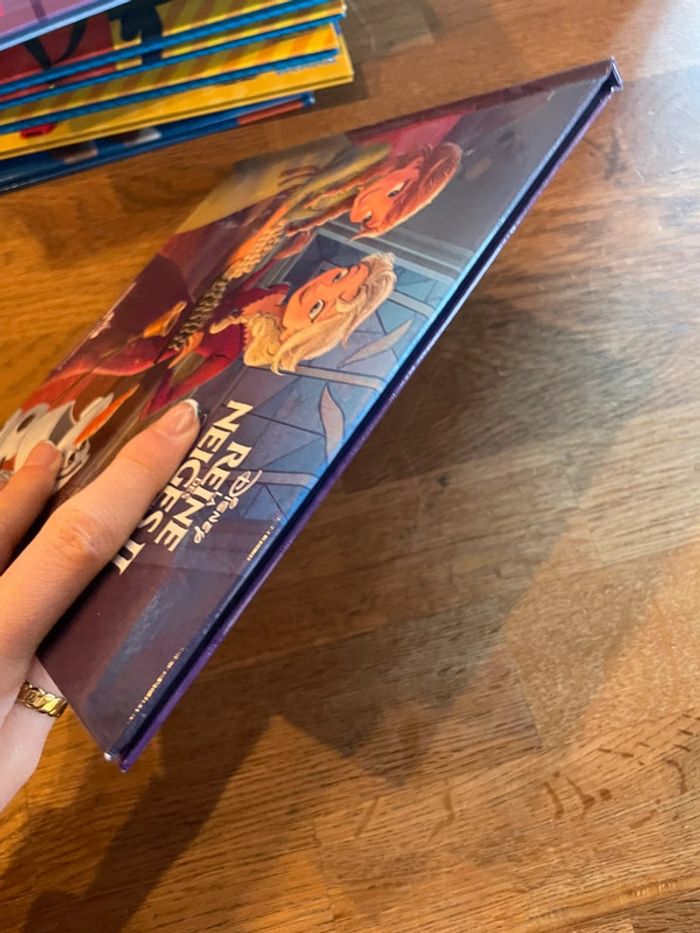 Livre Disney Histoire d’Arendelle La reine des neiges 2 Soirée jeux en famille - photo numéro 4