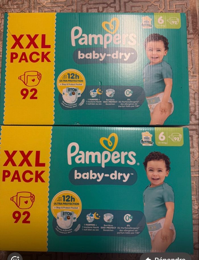 Deux XXL cartons de couches Pampers taille 6 normal
