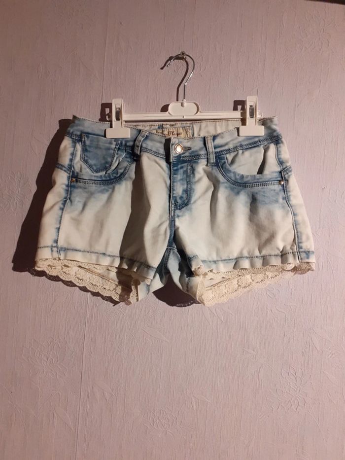 Short en Jeans taille 40