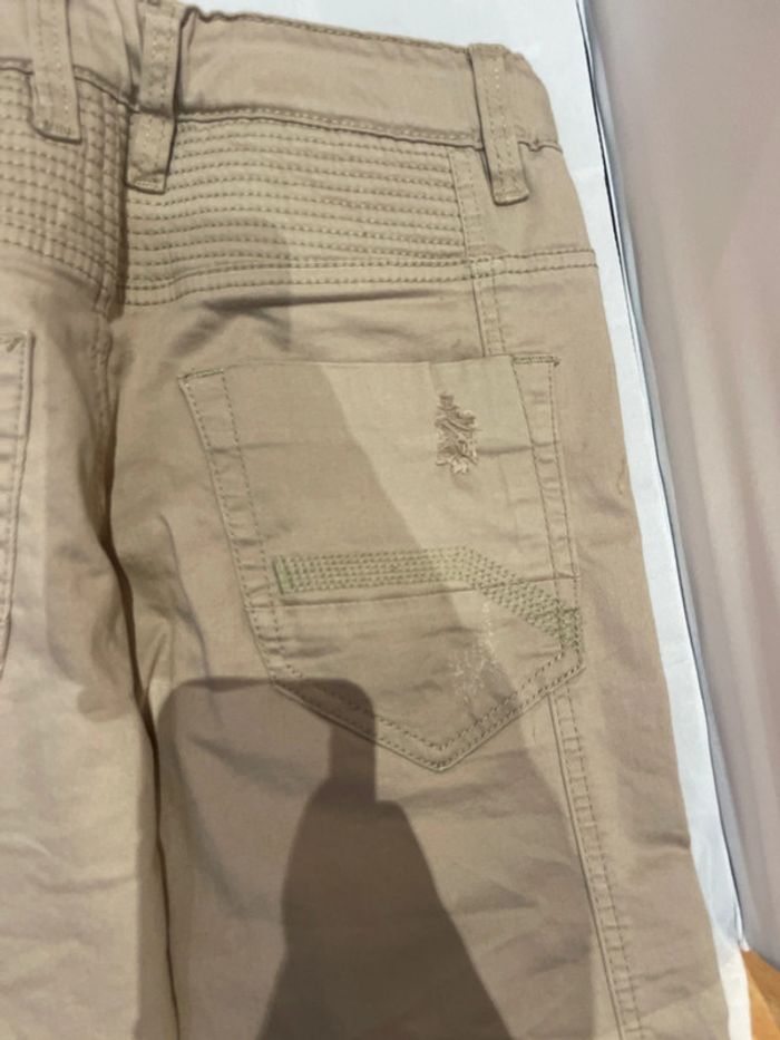 Pantalon à trous - photo numéro 7