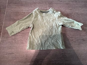 Tee shirt