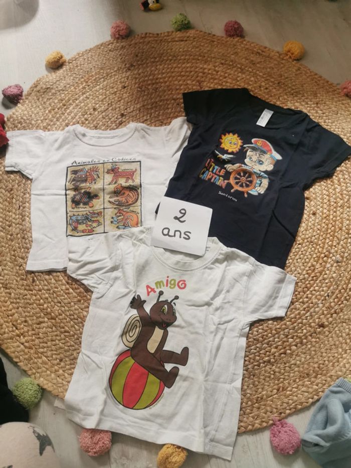 Lot de t shirts 2 ans