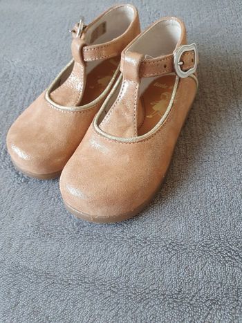 Chaussures neuves Little Mary Nouvelle Collection