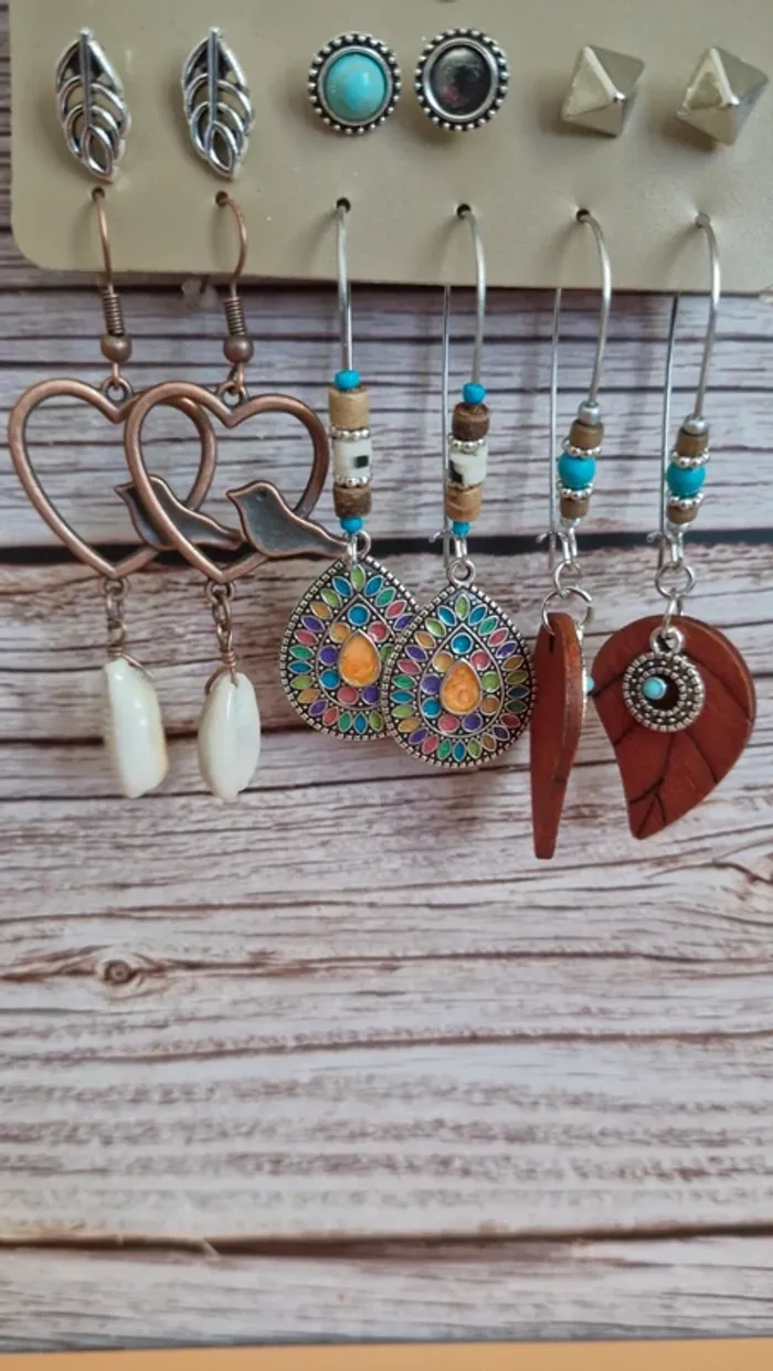 Lot boucles d’oreilles