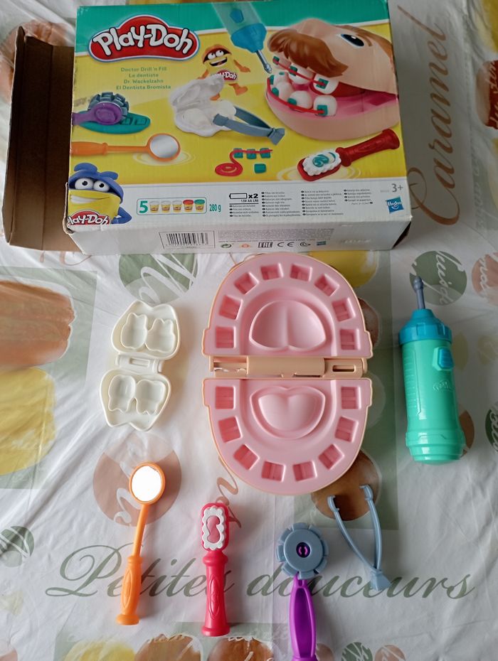 Le dentiste Play Doh 3€