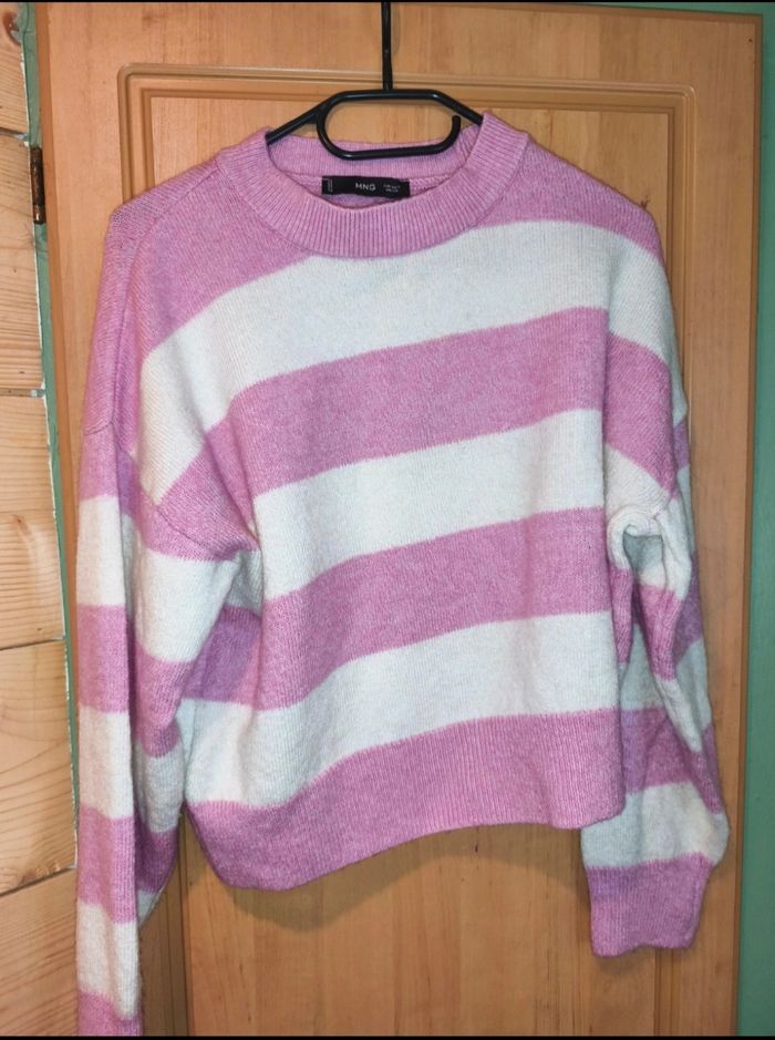 Magnifique pull court mango rose et blanc a rayures - photo numéro 3
