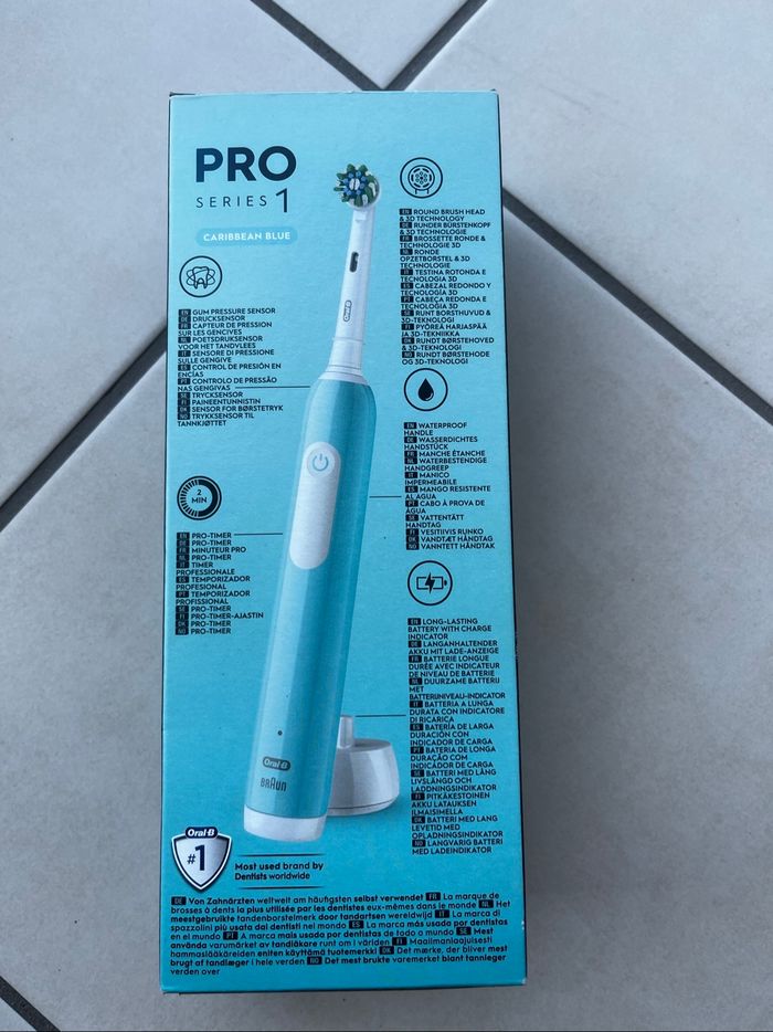 Brosse à dents électrique oral b pro 1 - photo numéro 3