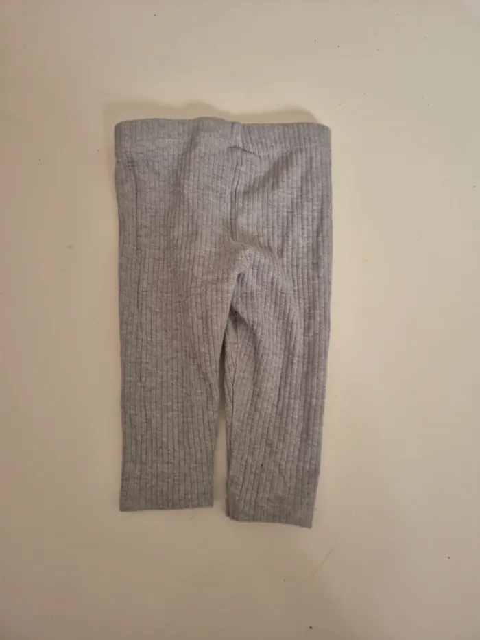 Pantalon 6 mois - photo numéro 3