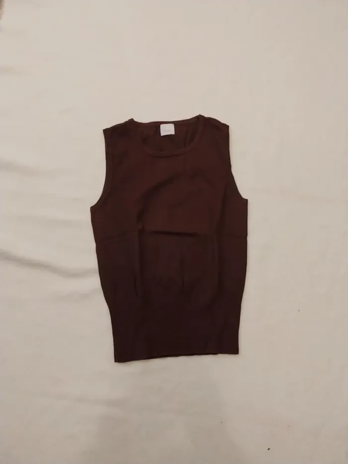 Pull sans manche marron T38