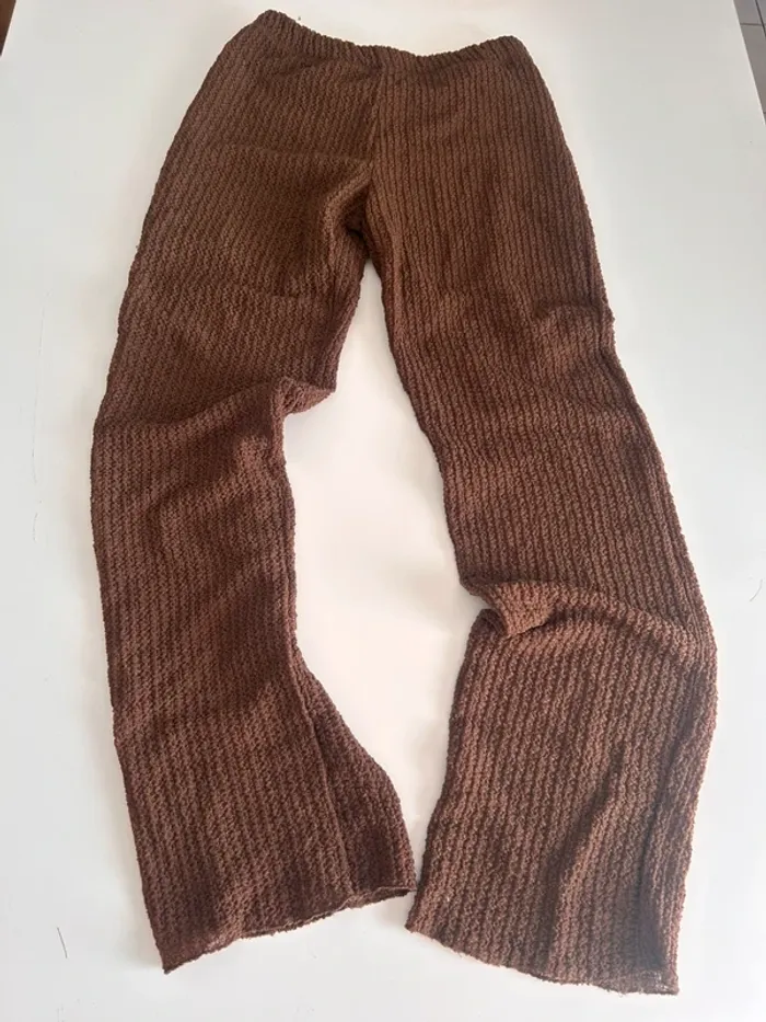 Pantalon léger ajouré Pull&Bear M