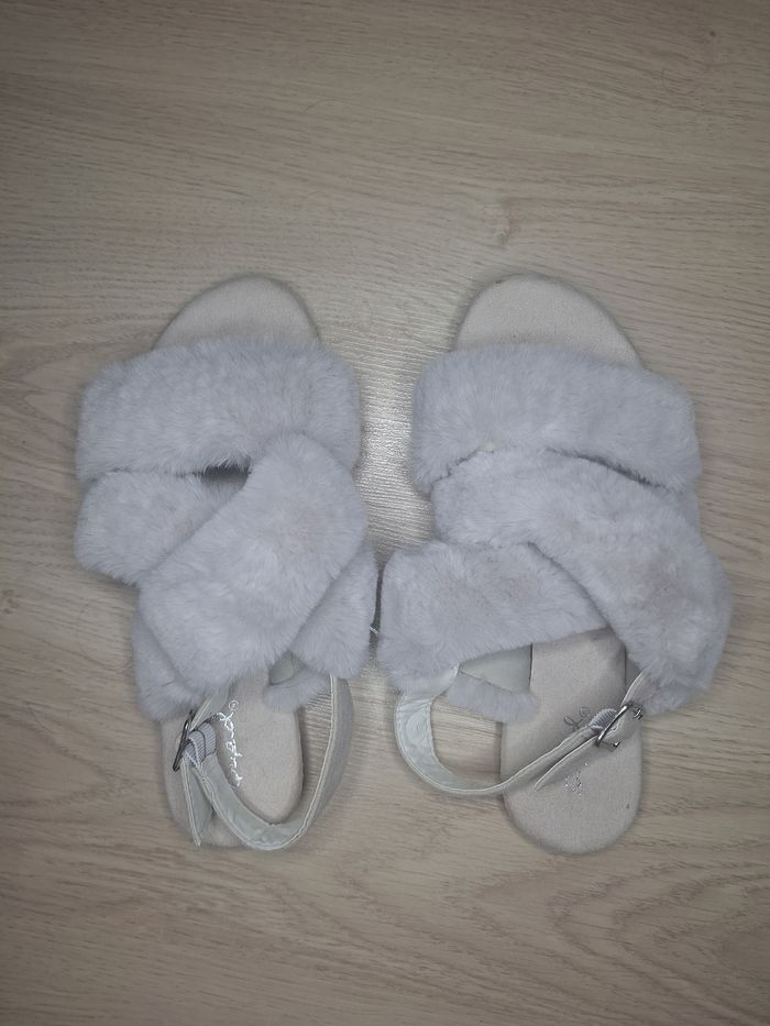 Sandales fourré femme taille 39 neuf