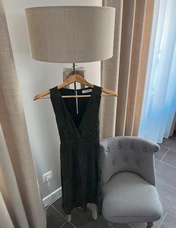 Robe estivale vert kaki naf naf taille 38