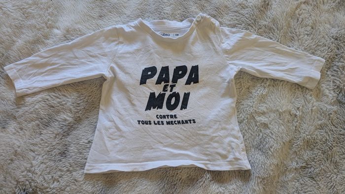 T-Shirt manches longues Gémo taille 6 mois - photo numéro 1