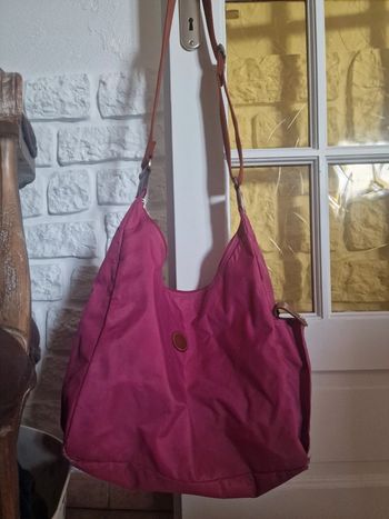 Sac bandouliere longchamp rose fuschia
