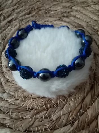 Bracelet shamballa bleu roi