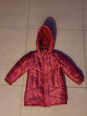 Très joli manteau doudoune comme neuf fuchsia