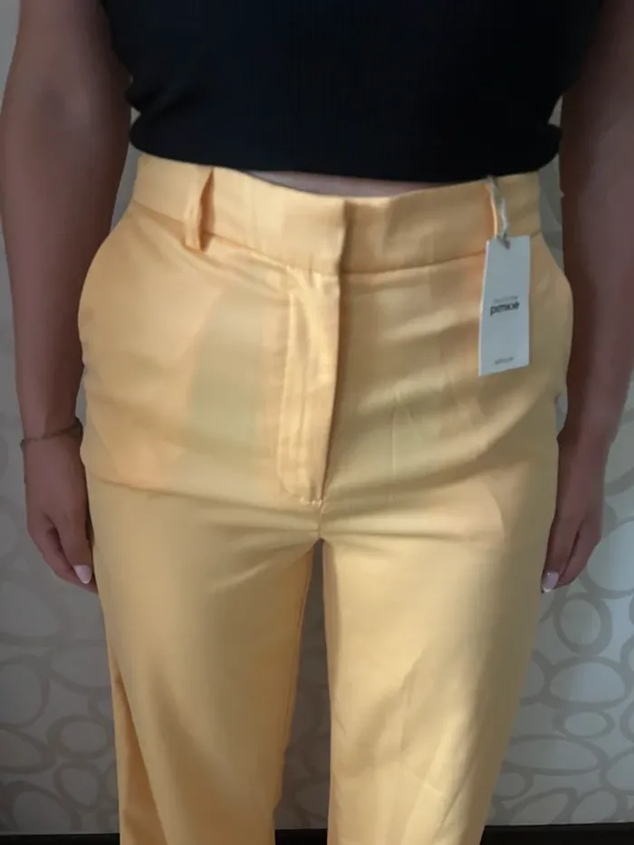 pantalon de tailleur large satinée jaune pimkie taille 36 neuf - photo numéro 2