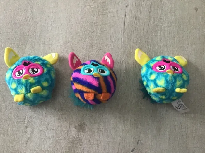 Lot 3 mini peluche furby