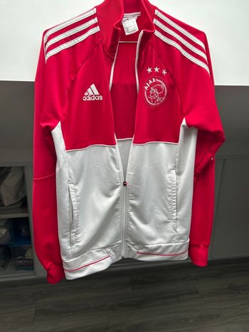 Veste de sport, Adidas