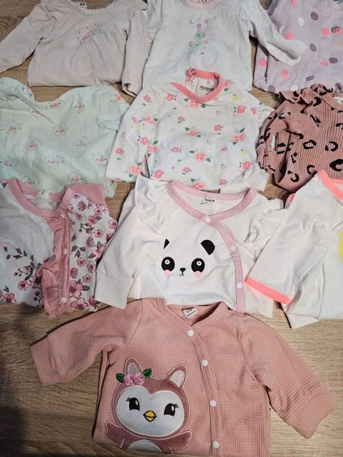 Lot pyjama leger bébé 1 mois - photo numéro 3