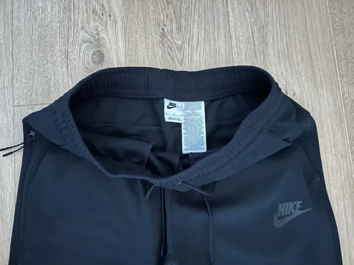Pantalon de Jogging Sportswear Tech Essentials Nike Taille M - photo numéro 3