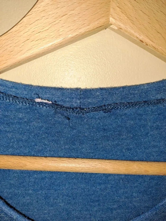 T-shirt fille bleu moucheté 14 ans tbe marque coupée - photo numéro 7