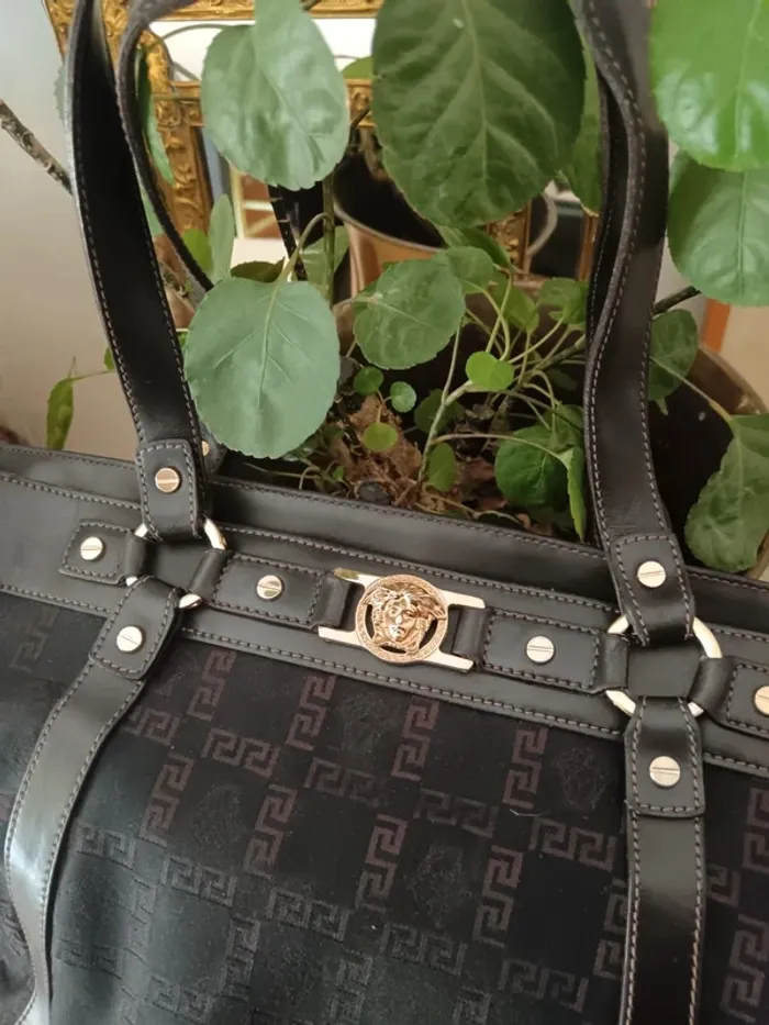 Cabas la médusa de chez Versace - photo numéro 5