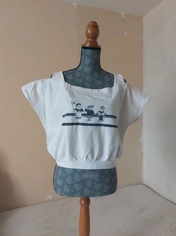 Tee-shirt épaules dénudées