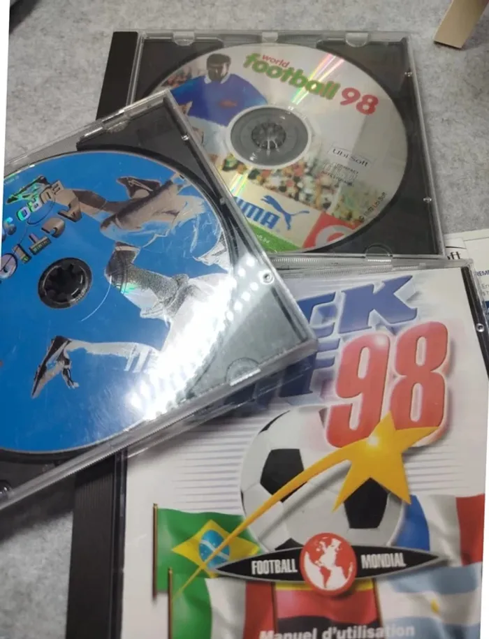 Coffret Collector Jeux Football Stadium 1998 Complet avec manette et notice Retro Gaming Vintage - photo numéro 4