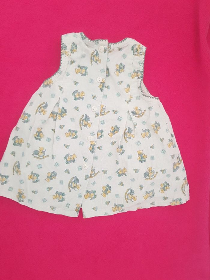 Robe 6 mois - photo numéro 2