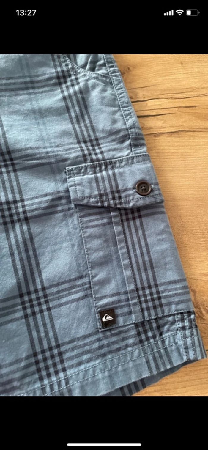 Short QuickSilver 12 ans - photo numéro 3