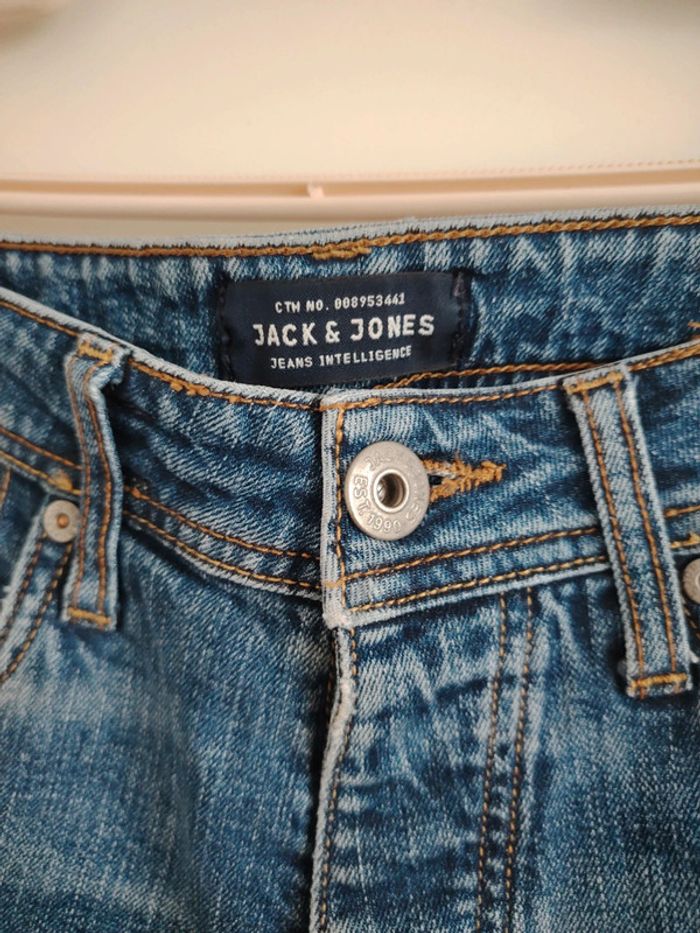 Jean Jack and Jones - photo numéro 7