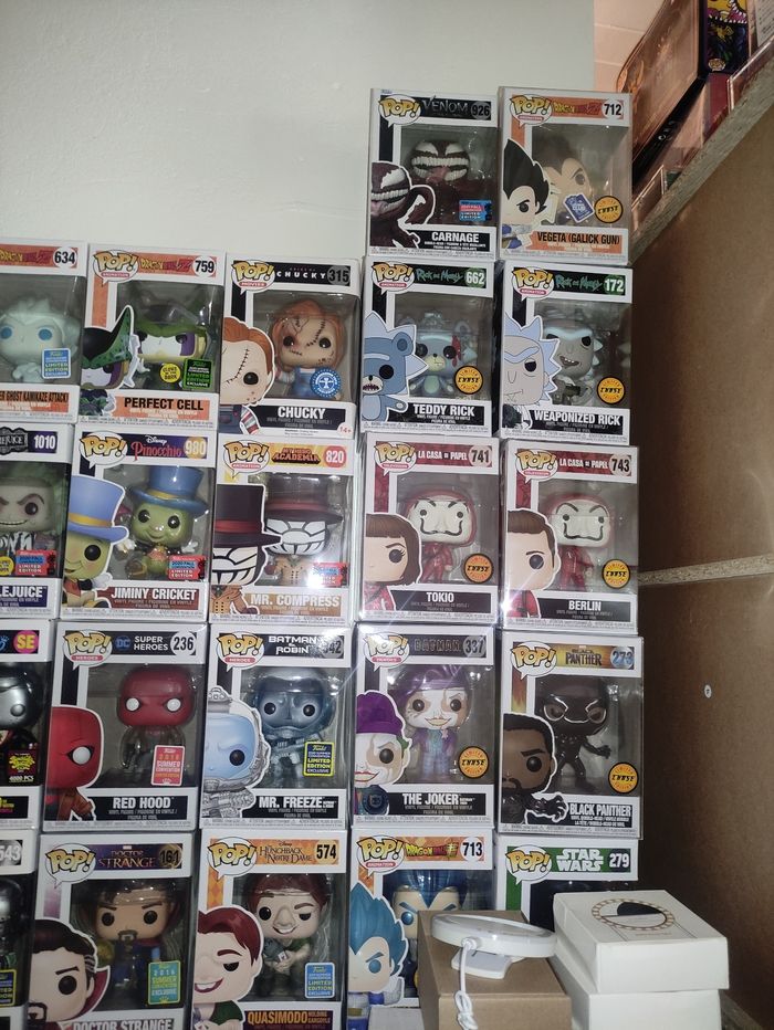 Collection de funko Pop a vendre a l'unité ou en lot