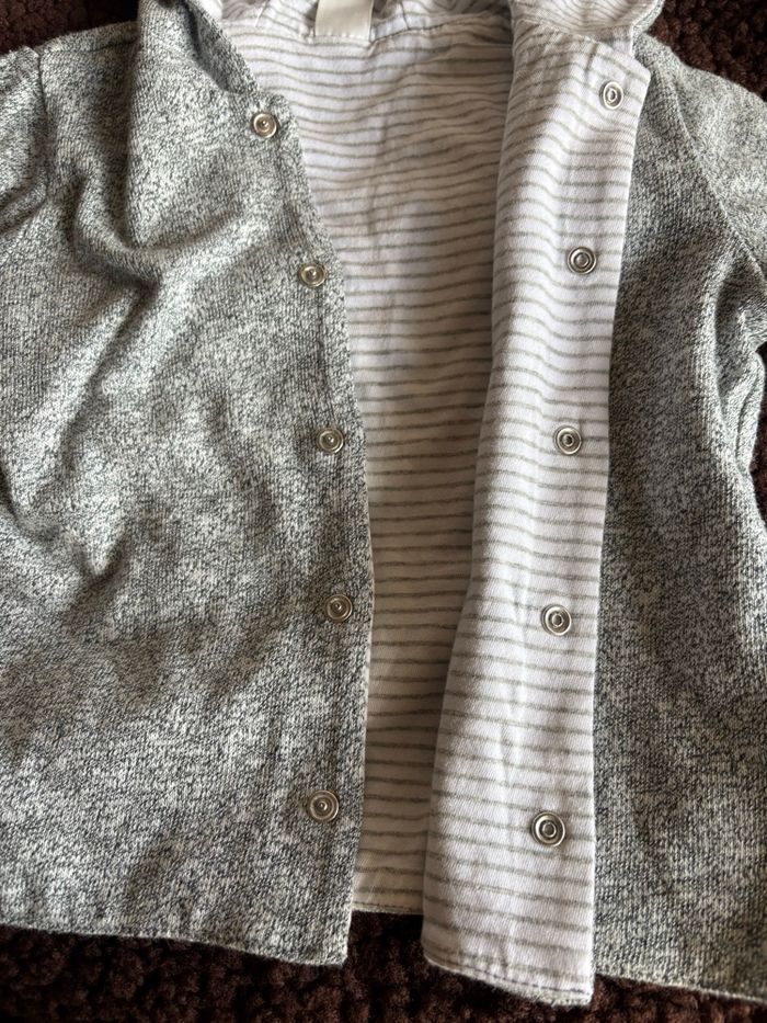 Veste gris réversible - Taille 18 mois - photo numéro 4