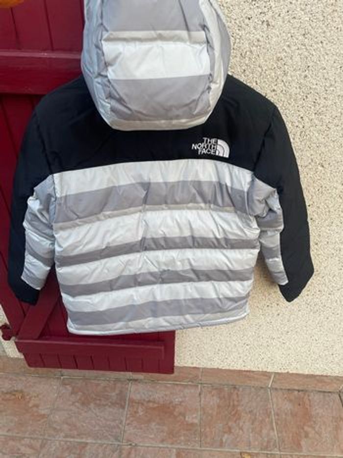 Doudoune  femme North face  stripe grises  Himalayan - photo numéro 3