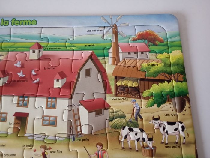 Puzzle 35 pièces.   À la ferme . Apprendre des mots . Parfait état. - photo numéro 5