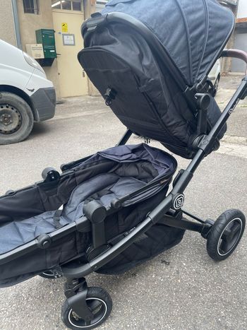 Poussette double BabyGo neuve + accessoires !