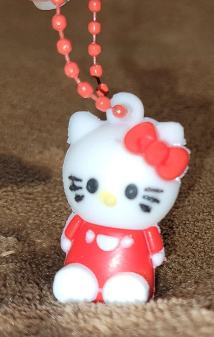 Porte-clés figurine Hello kitty - photo numéro 3