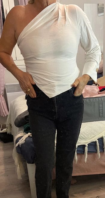 Chemise manche unilatérale