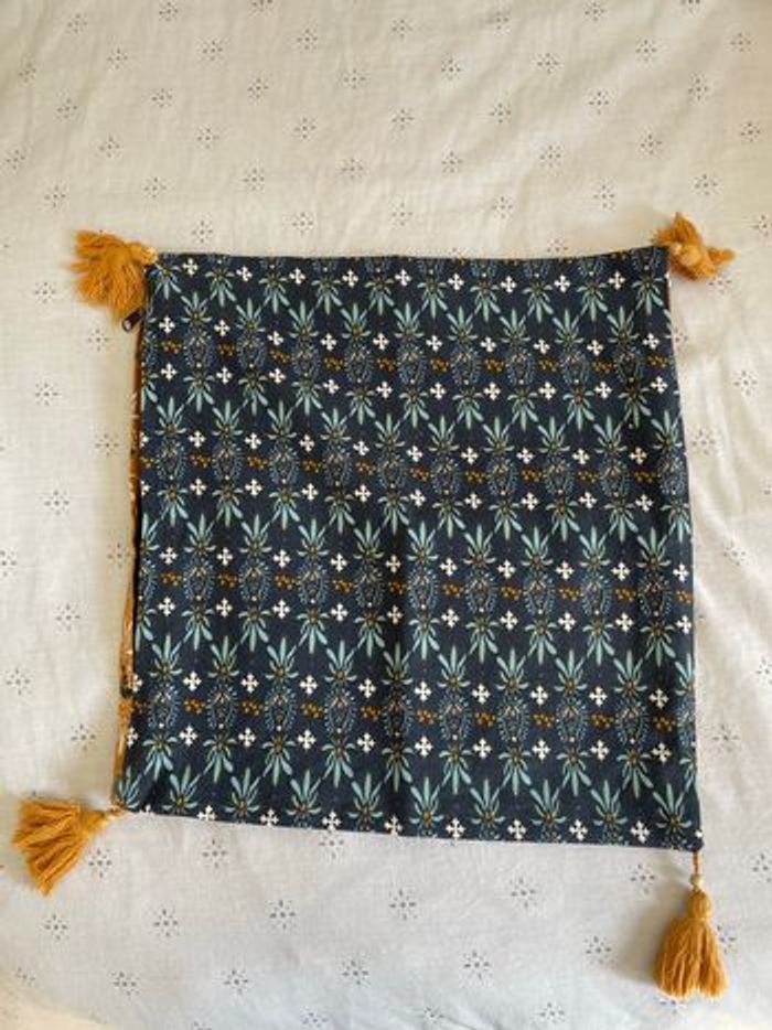 Housse de coussin décorative - photo numéro 2