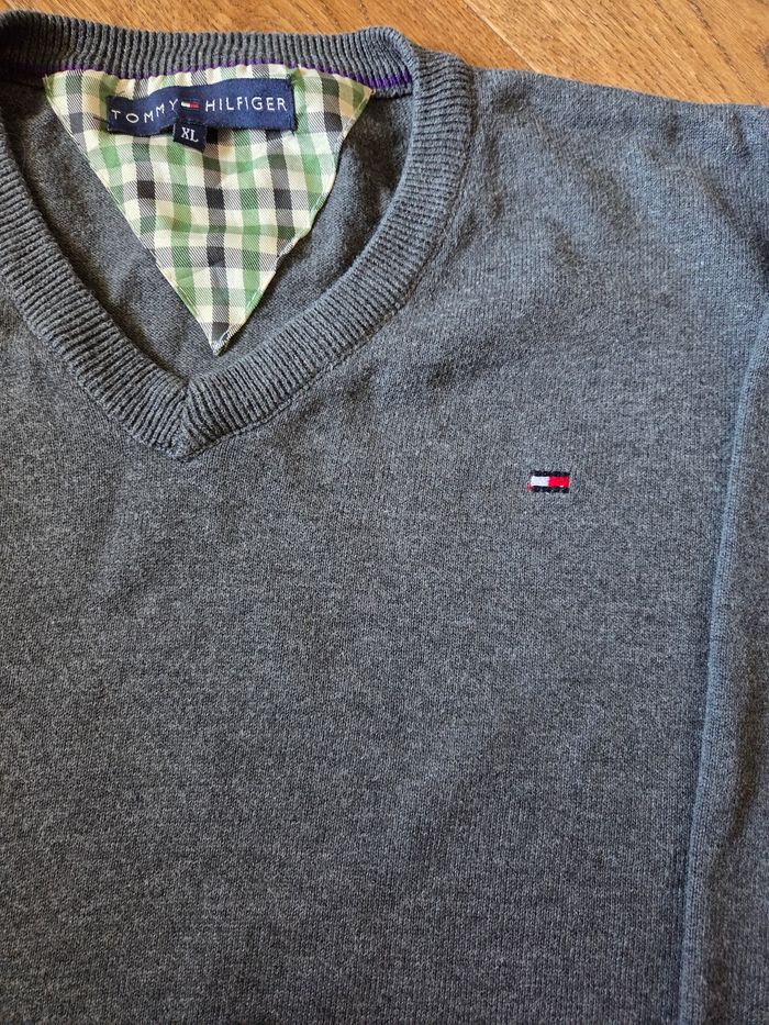 Pull Tommy Hifilger - photo numéro 3