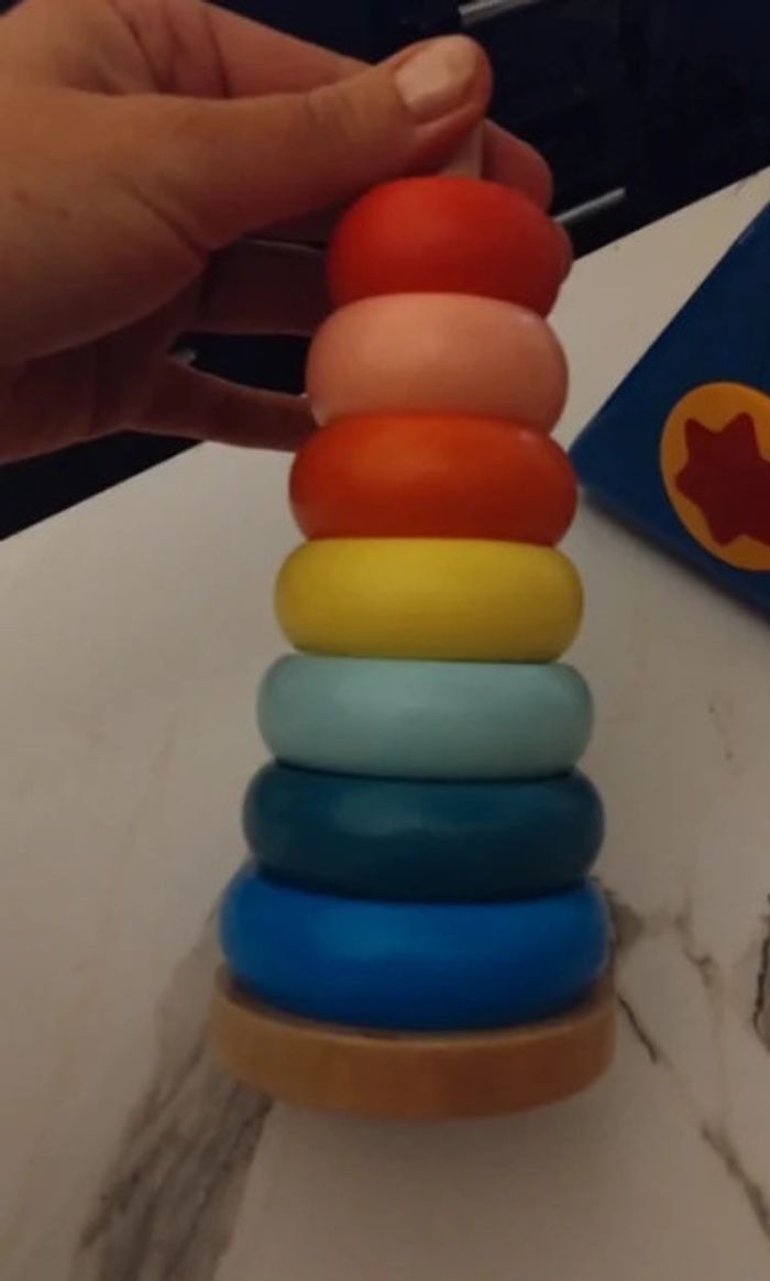 Jeu éveil bébé en bois