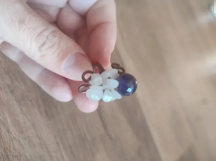 Bague fait main avec pierres et perles