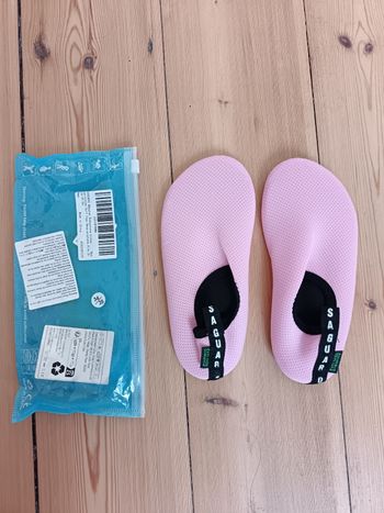 Chaussons antidérapants notamment pour piscine