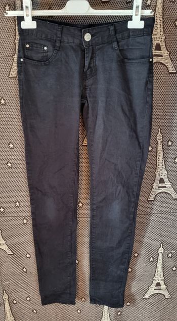 Jean noir taille 40